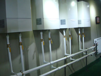 多台(tái)壁挂(guà)式電鍋爐模塊組合實(shí)例